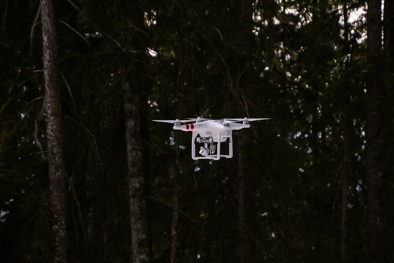 drone-2066933_1280